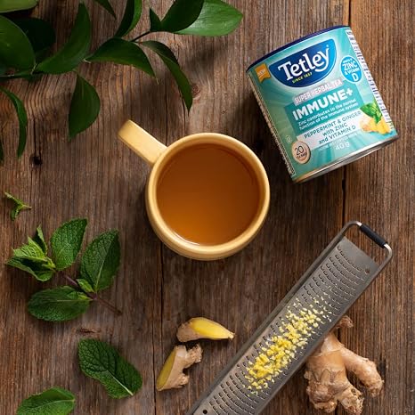 Tetley Super apaisant à base de plantes, caféine – Immunité gratuite + : thé à la menthe poivrée et au gingembre, fortifié avec du zinc et de la vitamine D